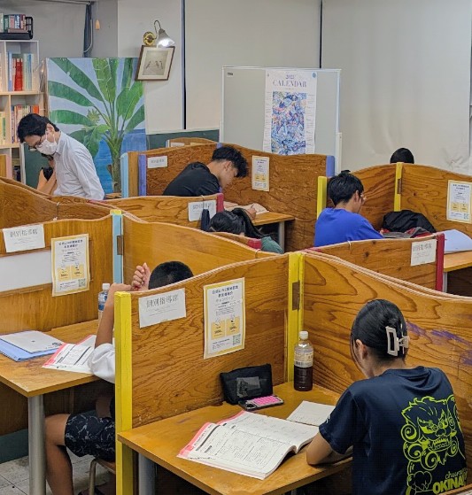 一般社団法人横濱学園（学習塾・予備校の『横濱学院』） 与那原本校