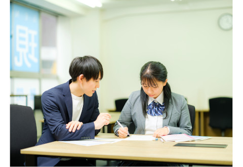 現論会 武蔵小杉校