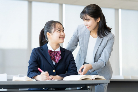 筑紫修学館　 春日白水校