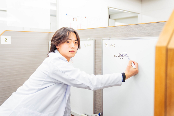 個別指導タクシス 幕張ベイタウン教室